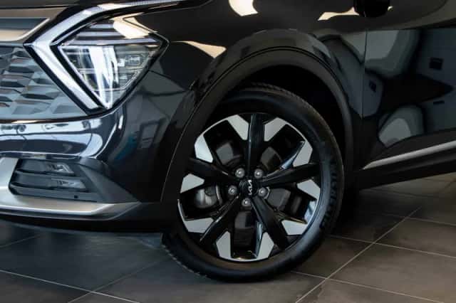Kia Sportage (2023) thumbnail 2