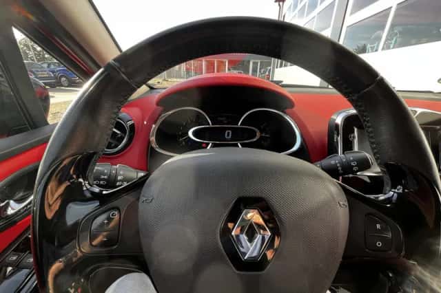 Renault Clio (2013) thumbnail 6