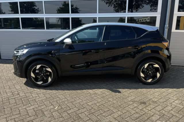 Renault Captur (2025) thumbnail 3