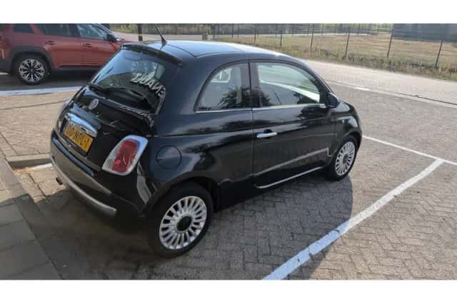 Fiat 500 (2010) thumbnail 6