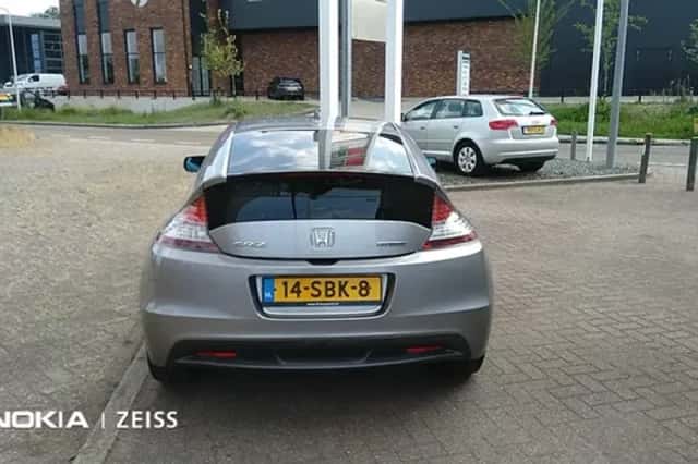 Honda CR-Z (2011) thumbnail 3