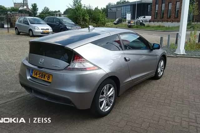 Honda CR-Z (2011) thumbnail 4