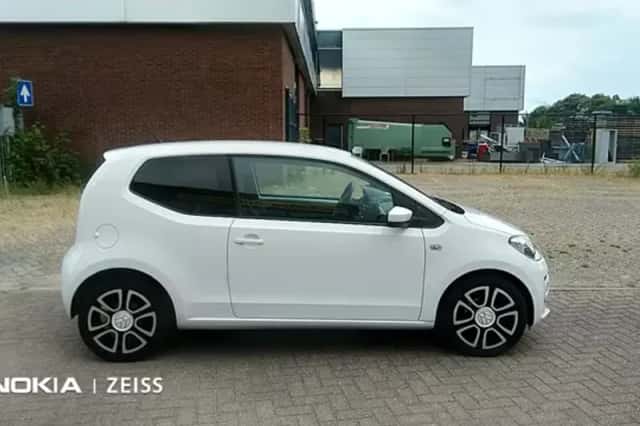 Volkswagen Up! (2012) thumbnail 5