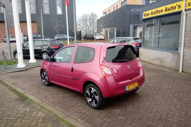 Renault Twingo (2012) thumbnail 2