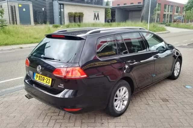 Volkswagen Golf (2014) thumbnail 4