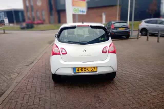 Renault Twingo (2013) thumbnail 3