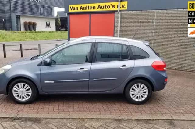 Renault Clio (2010) thumbnail 1