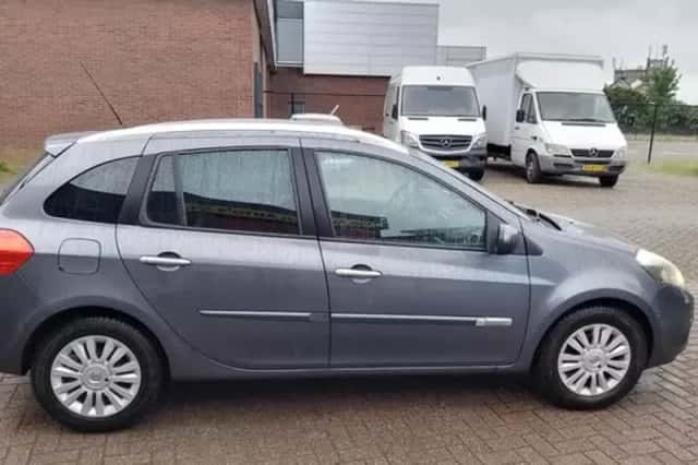 Renault Clio (2010) thumbnail 5