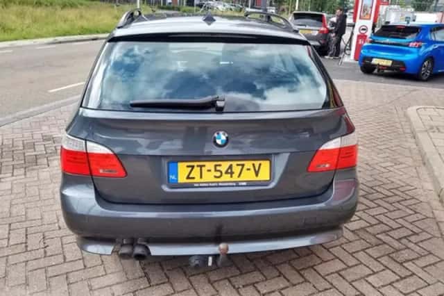 BMW 5-Serie (2009) thumbnail 3