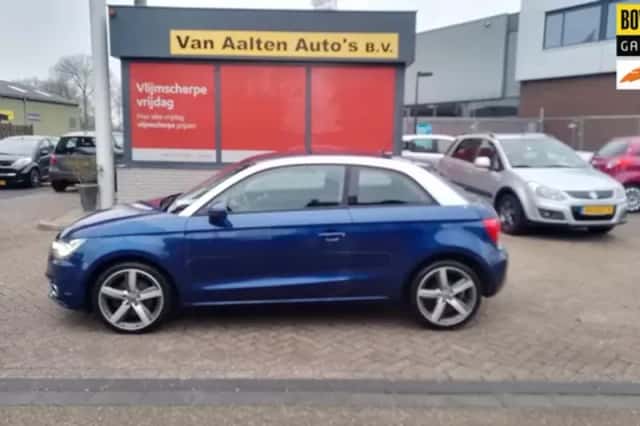 Audi A1 (2011) thumbnail 1