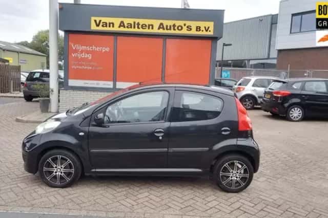 Peugeot 107 (2011) thumbnail 1