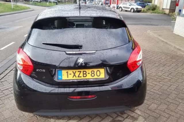 Peugeot 208 (2014) thumbnail 3