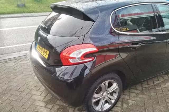 Peugeot 208 (2014) thumbnail 4