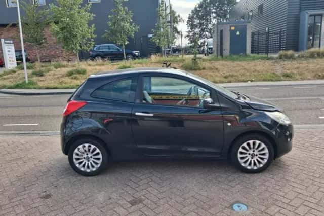 Ford Ka (2010) thumbnail 5
