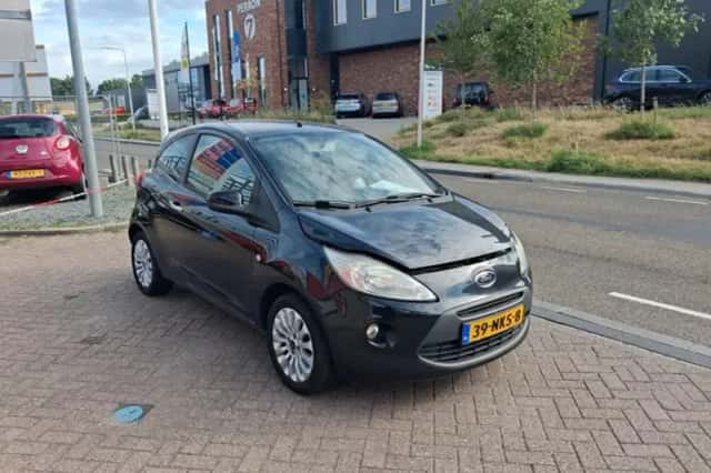 Ford Ka (2010) thumbnail 6