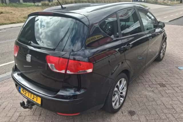 SEAT Altea XL (2012) thumbnail 4