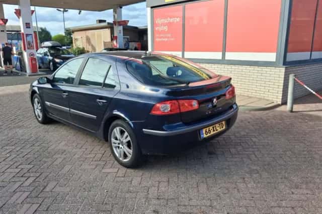 Renault Laguna (2007) thumbnail 2