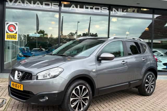 Nissan Qashqai (2012) thumbnail 1
