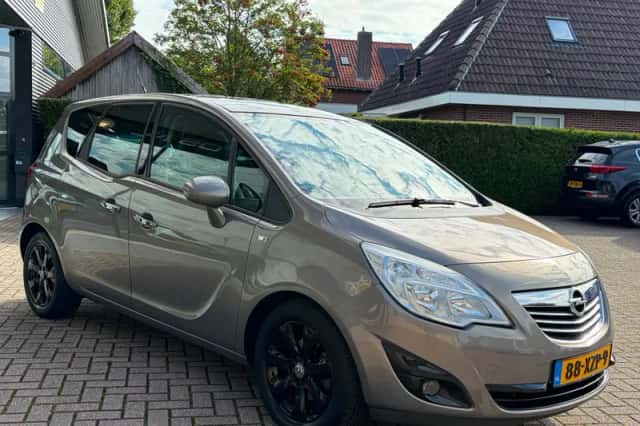 Opel Meriva (2012) thumbnail 6