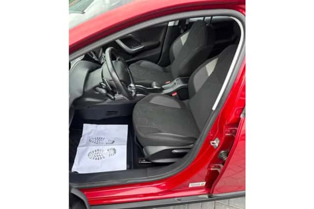 Peugeot 2008 (2016) thumbnail 5