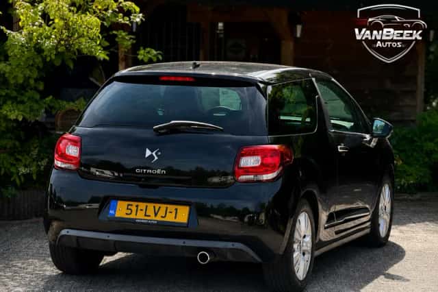 Citroën DS3 (2010) thumbnail 2