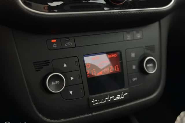 Fiat Punto Evo (2012) thumbnail 4