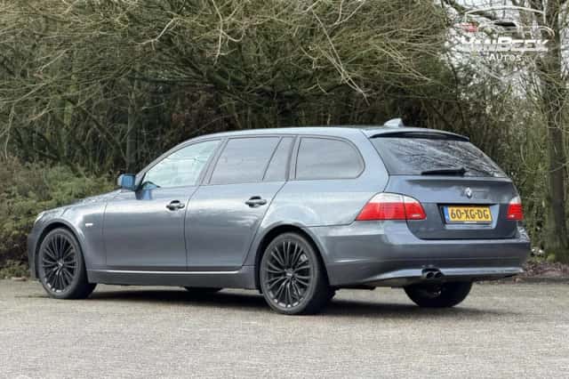 BMW 5-Serie (2007) thumbnail 2