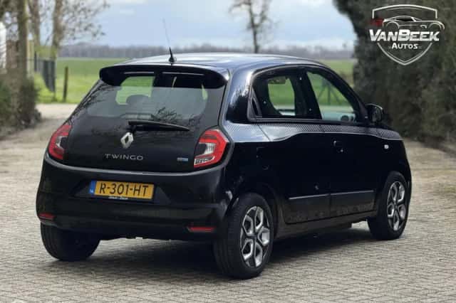 Renault Twingo (2022) thumbnail 2