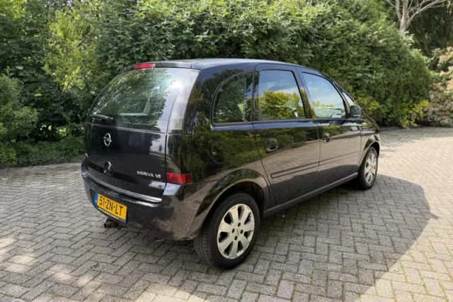 Opel Meriva (2008) thumbnail 5