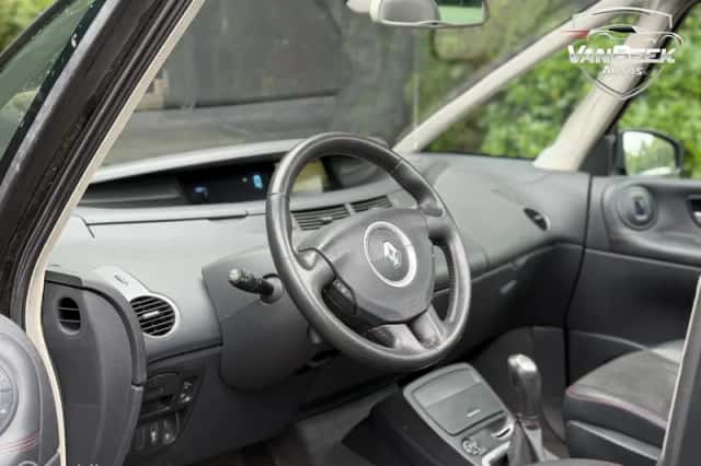 Renault Espace (2008) thumbnail 3