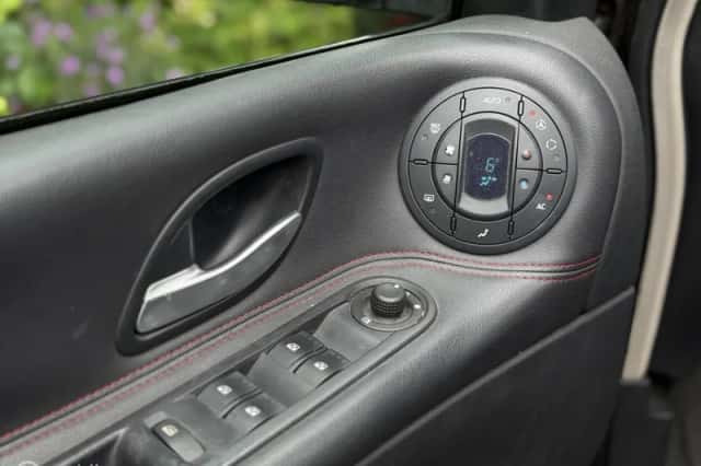 Renault Espace (2008) thumbnail 5