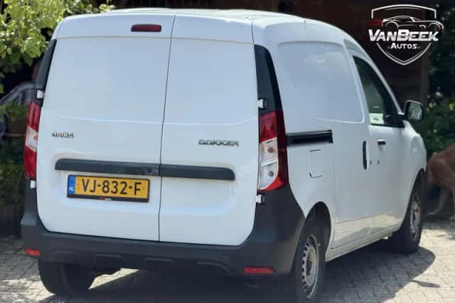 Dacia Dokker (2014) thumbnail 2
