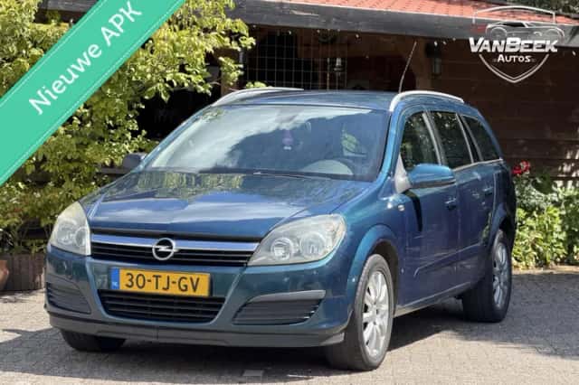 Opel Astra (2006) thumbnail 1