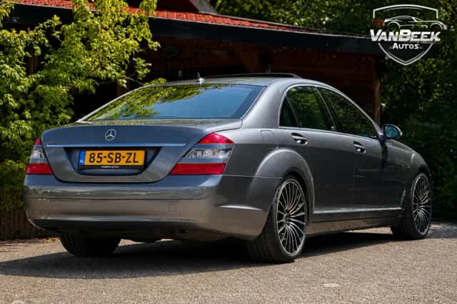 Mercedes-Benz S-Klasse (2005) thumbnail 2