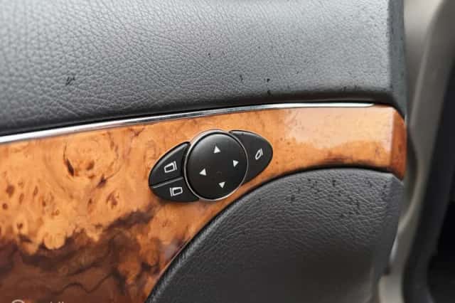 Mercedes-Benz E-Klasse (2007) thumbnail 5