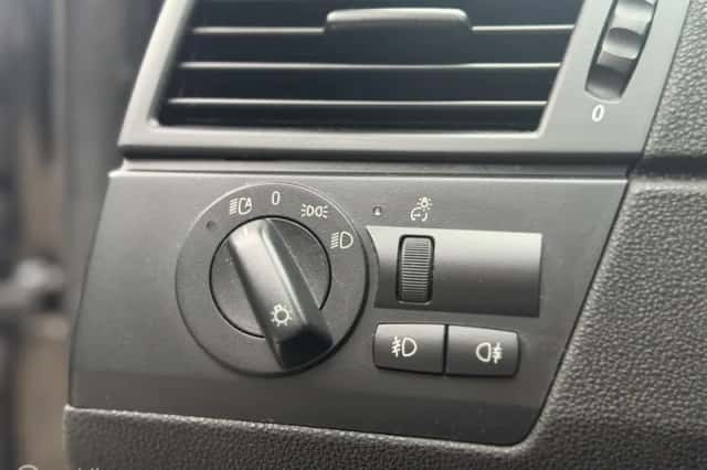 BMW X3 (2006) thumbnail 5