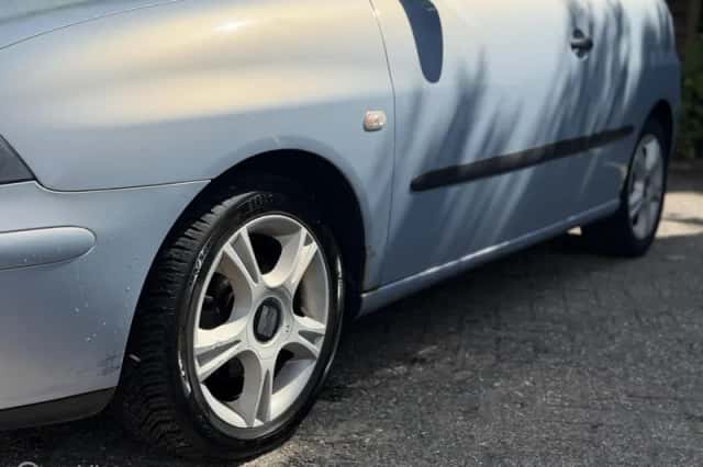 SEAT Ibiza (2005) thumbnail 5