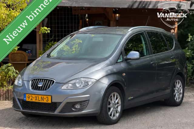 SEAT Altea XL (2012) thumbnail 1