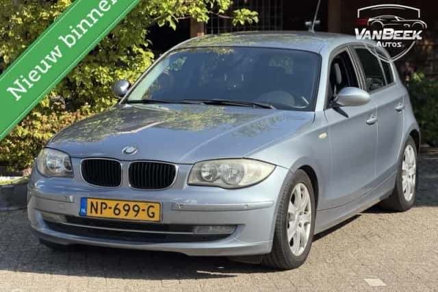 BMW 1-Serie (2007) thumbnail 1