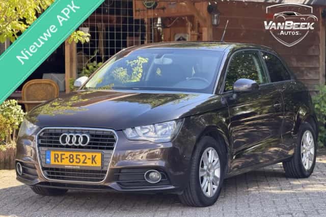 Audi A1 (2010) thumbnail 1