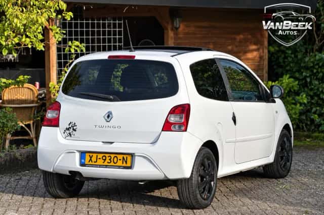 Renault Twingo (2009) thumbnail 2