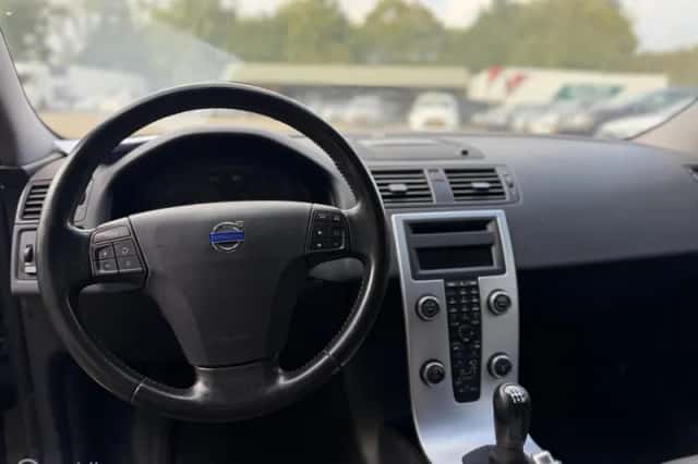 Volvo V50 (2010) thumbnail 4