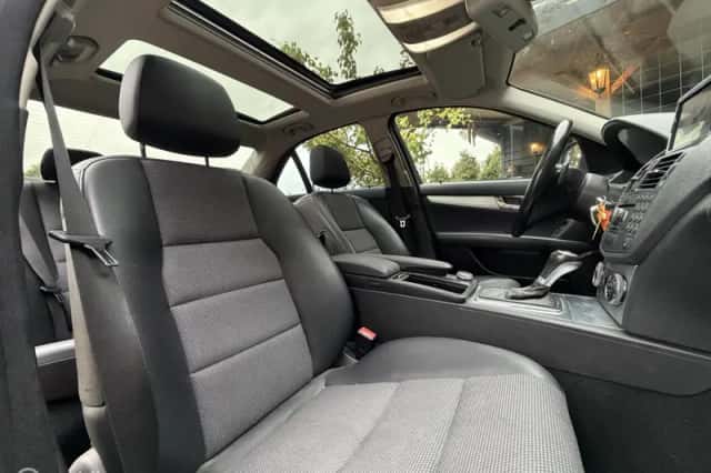 Mercedes-Benz C-Klasse (2008) thumbnail 4