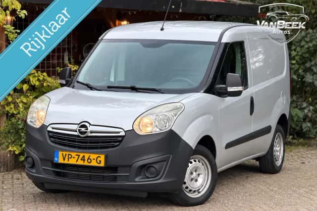 Opel Combo (2015) thumbnail 1