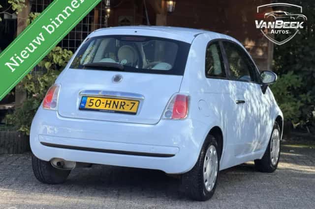 Fiat 500 (2009) thumbnail 2