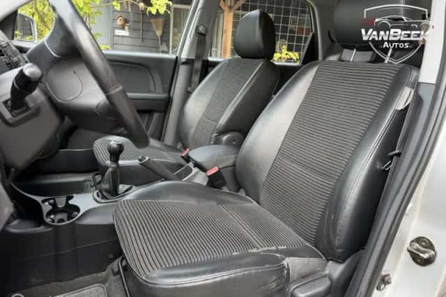 Kia Sportage (2006) thumbnail 3
