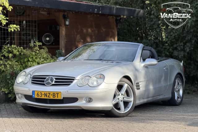 Mercedes-Benz SL-Klasse (2001) thumbnail 1