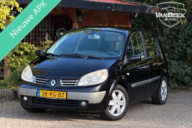 Renault Scénic (2003) thumbnail 1