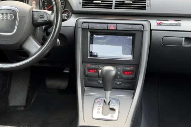 Audi A4 (2006) thumbnail 6