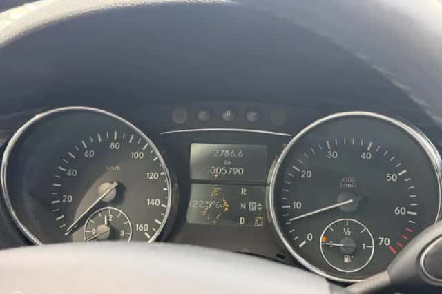 Mercedes-Benz R-Klasse (2007) thumbnail 5